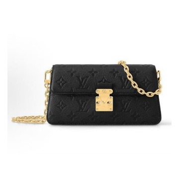 Louis Vuitton Pochette Métis East West or Métis Crossbody
