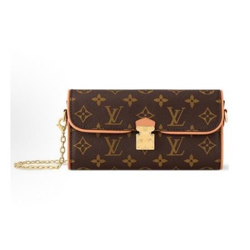 Louis Vuitton Pochette Camille